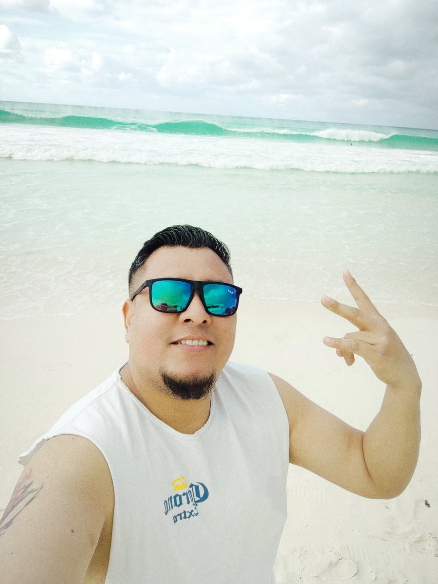 Dando el roOl en Cancún ✌️😎