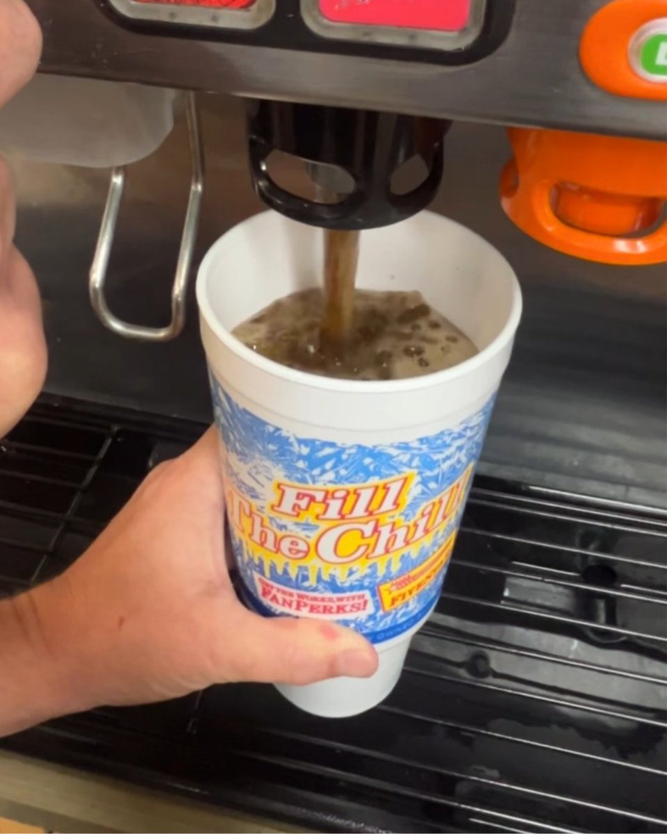 FiveStarForReal's tweet image. Punxsutawney Phil might've said 6 more weeks of feeling the chill but I heard filling the chill