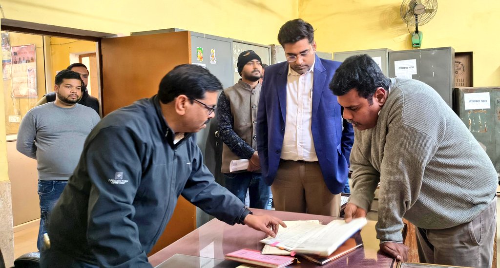 DM Sitapur tweet media