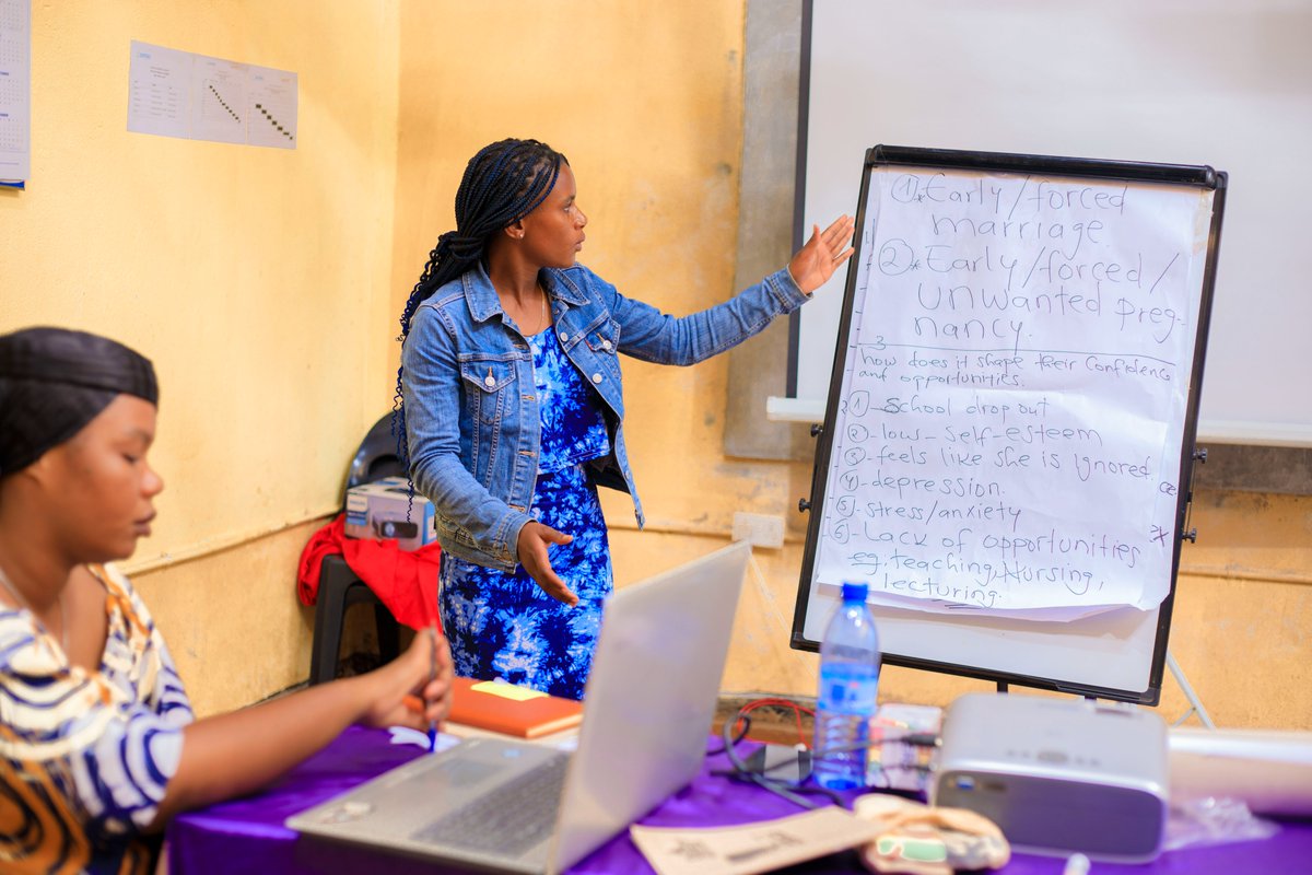 Solidarity of Refugee Women for the Social Welfare tweet media