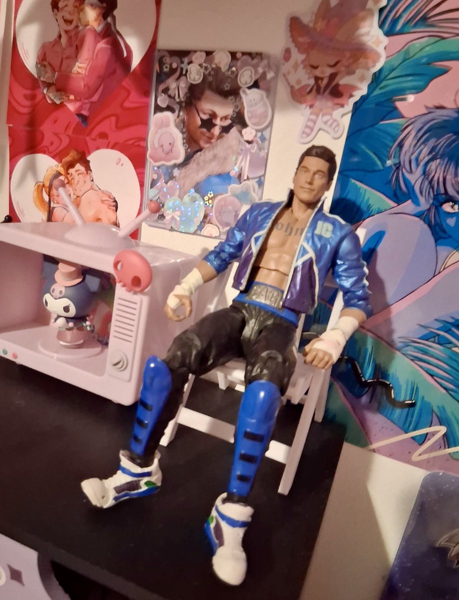 My Johnny Cage collection 💕
A lot is selfmade or commissioned