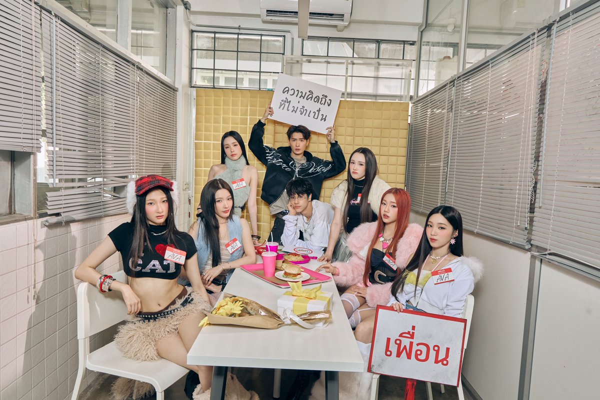 FELIZZOfficial_'s tweet photo. OUT NOW!!
ความคิดถึงที่ไ���่จำเป็น (Friend Zone) - KRIST Feat. NANON

🔗YOUTUBE : RISER MUSIC
📍https://t.co/VELBEYonDd

06.02.2026 🎧AVAILABLE 
ON ALL STREAMING PLATFORMS

#FriendZoneKristNanonMV
#FriendZoneKristNanon
#KristPerawat 
#mynameisnanon
#FELIZZ
#RISERMUSIC https://t.co/GD9ugwbbnw