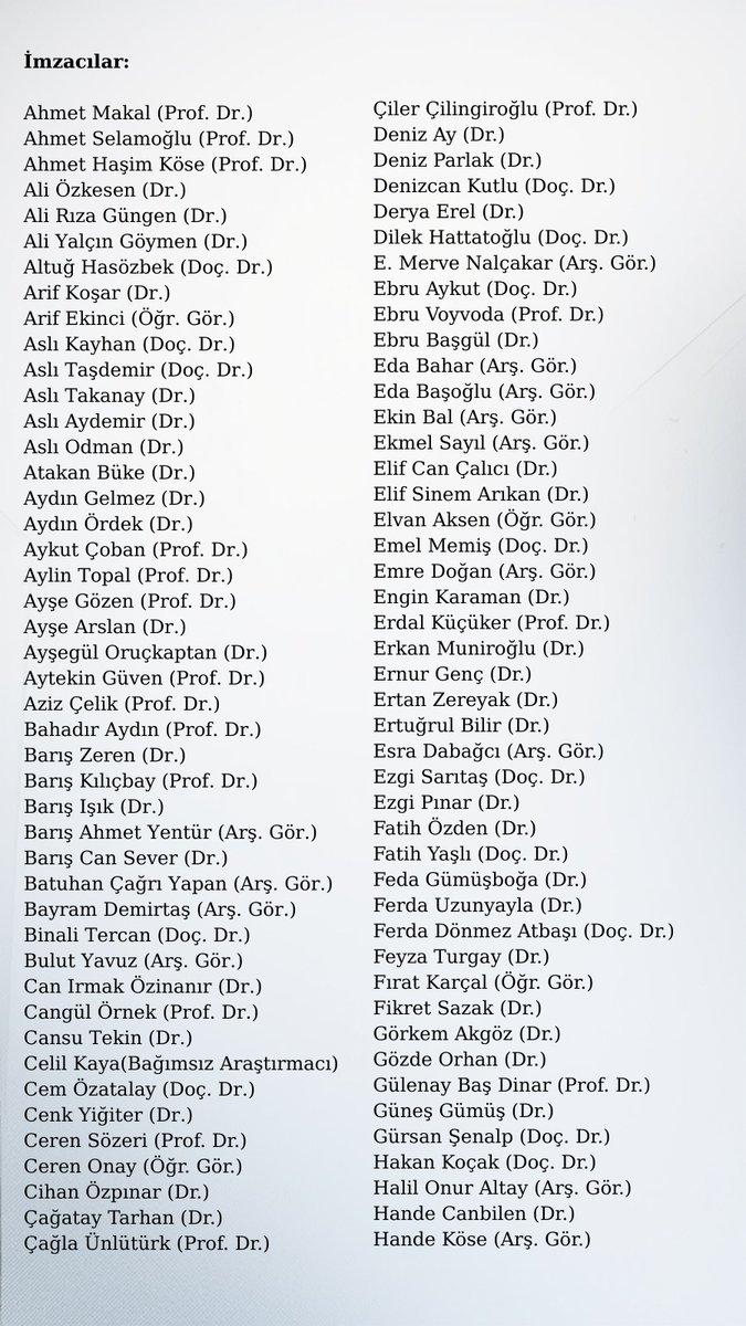 Migros depo direnişine akademisyen desteği büyüyor: İmza sayısı 162'ye ulaştı

"Bu mücadeleyi işten çıkarmalar başta olmak üzere çeşitli baskı araçları kullanarak bastırmaya çalışmak yerine, işçilerin kolektif iradesini tanımaya ve özgürce seçtikleri temsilcileriyle müzakere