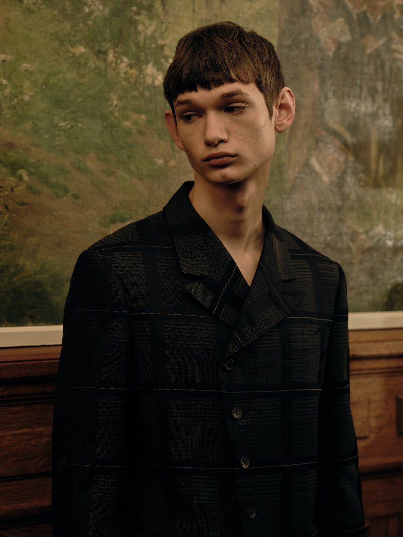 Backstage moments with Meagratia FW26
#ParisFashionWeek
fuckingyoung.es/meagratia-fw26…