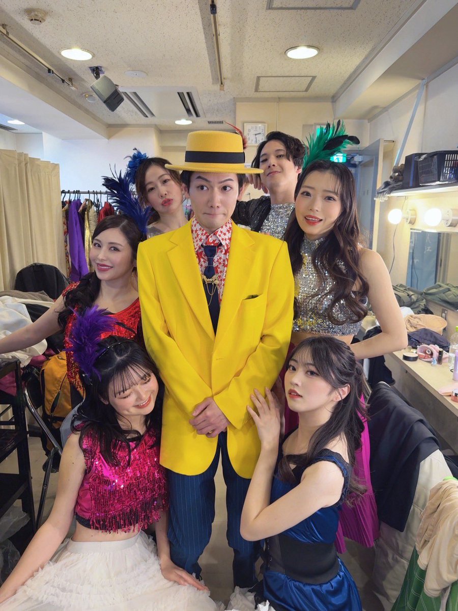 uri_irie's tweet image. ピンクでこんなに露出高めの衣装は初めてでした！笑
カールとワーグナーが別人のように変わるまごくんも素晴らしかった❗️✨✨
いっぱい演技のこと教えてくれてありがとう！！

#ミュリベ
#劇団ミュ
#Liebe
#毎年上演してほしいなぁ✨