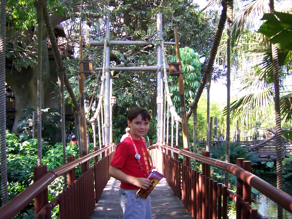 MintMickey's tweet photo. 2007 at #WDW https://t.co/4SnMb0ca8B