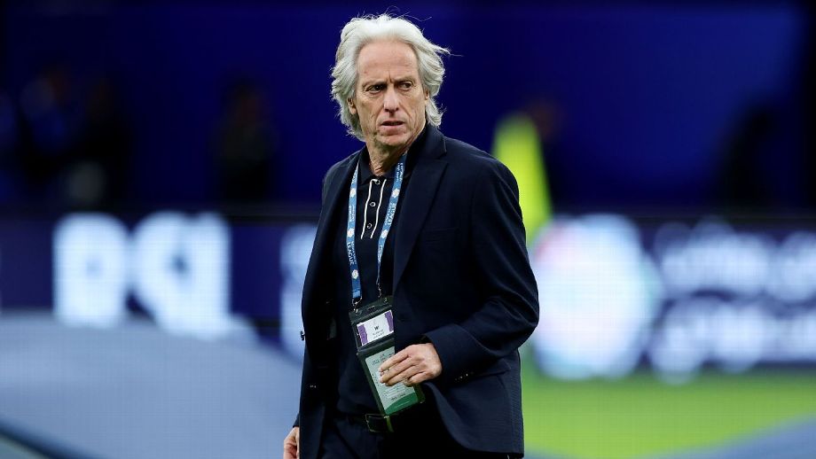 liberta___depre's tweet image. Atenção!⚠️

Jorge Jesus não deve permanecer no Al-Nassr na próxima temporada. 

Dadas as circunstâncias atuais do clube árabe, que dificultam atender às suas demandas técnicas.

Treinador português ainda está aguardando a conclusão de duas contratações que havia solicitado desde…