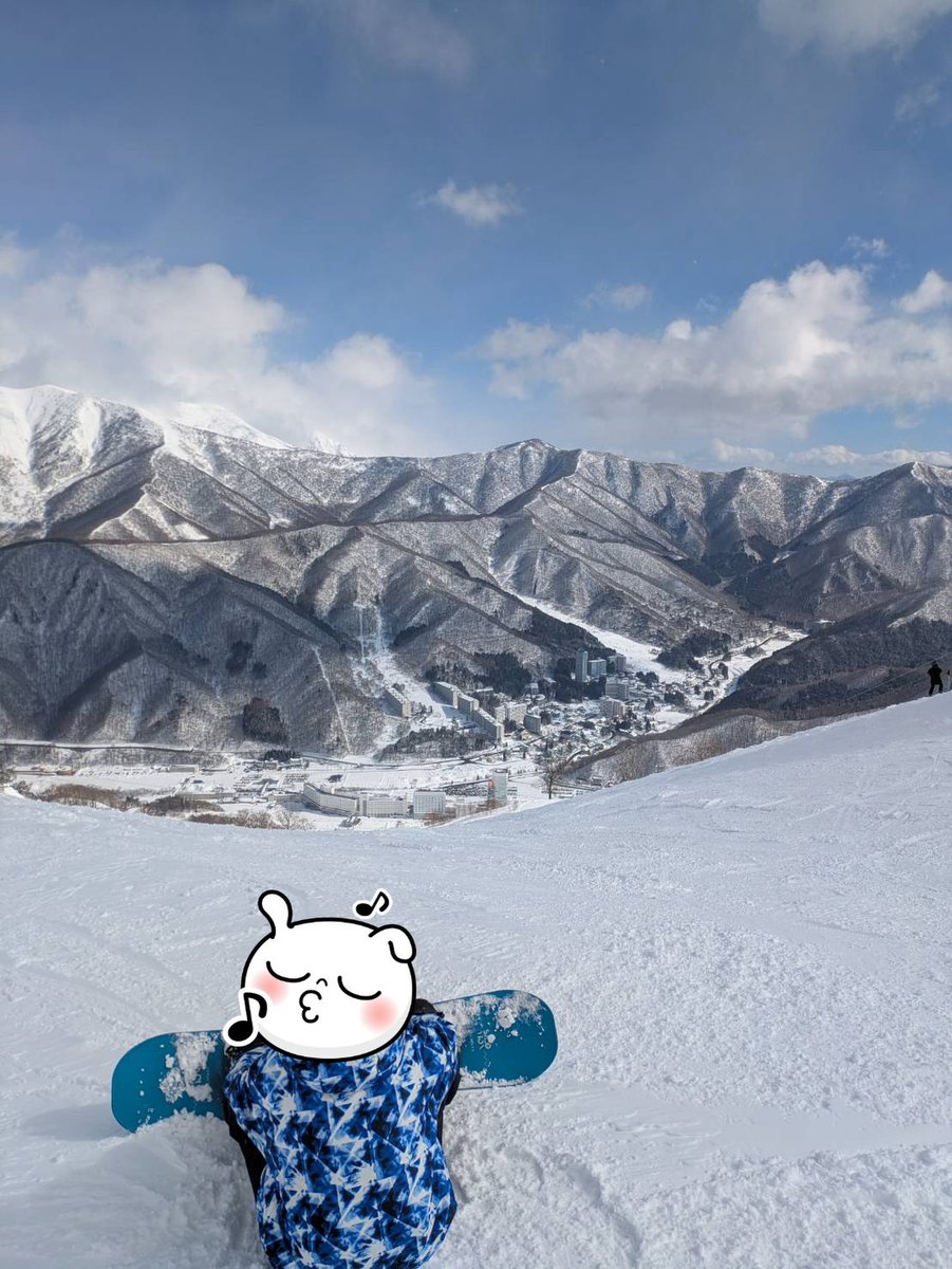 次男から写真～いつの間にスノボ🏂?