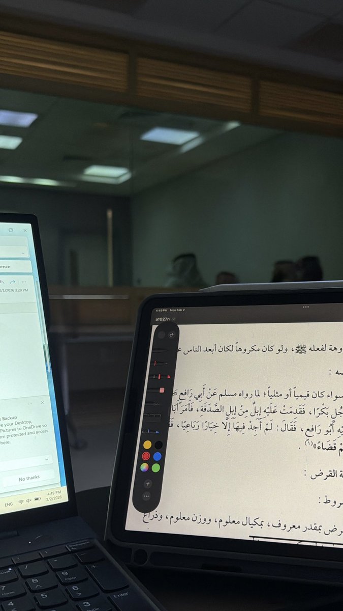 wxvrii's tweet photo. Back to reality 👩🏼‍💻📚😪 https://t.co/IVkxTRvY7d