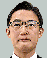 とうとう出たね。。。

自民・藤原崇氏と中道・小沢一郎氏が接戦：岩手3区　(朝日新聞情勢調査） 

→先に名前を書かれた候補者が0〜4ポイント差で優勢