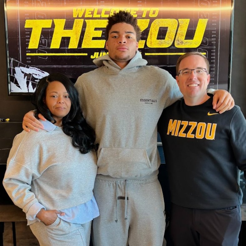 Kenny Van Doren tweet media