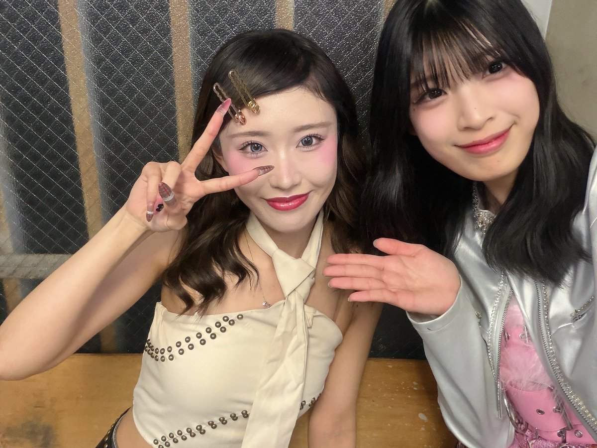 atsuki_cm0718's tweet photo. #アイチャレ !! ありがとうございました⟡.*

メンバー皆でのゲスト出演は初めてでした👀
どうでしたか〜？

そして #無名上京アイドル さんにお写真撮って頂きました♡
ありがとうございます!!

 #CrispMelo https://t.co/sGsadGpbxk
