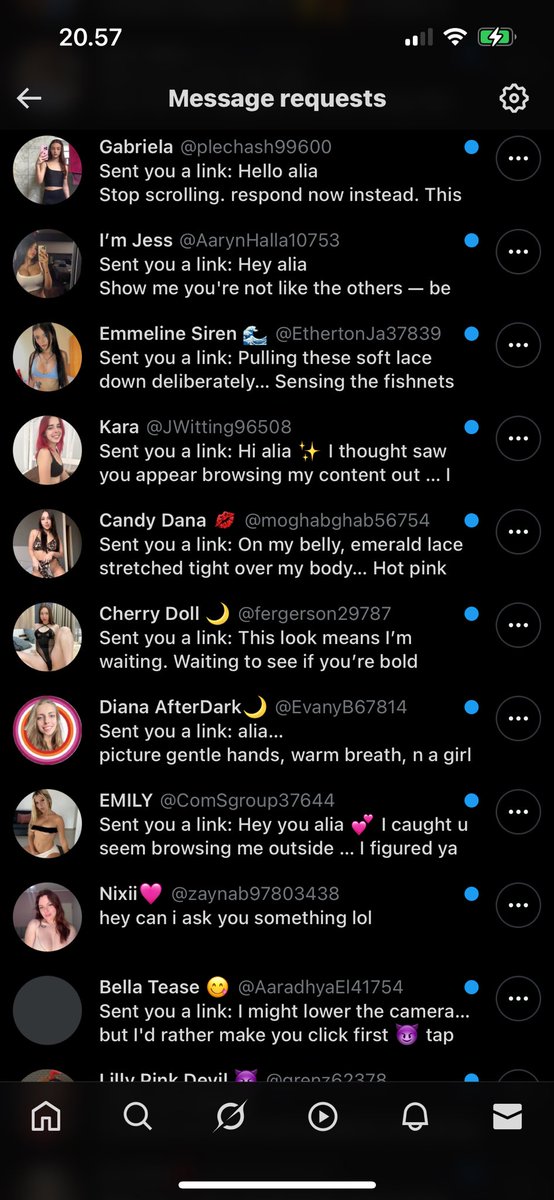 alia ?__? tweet media