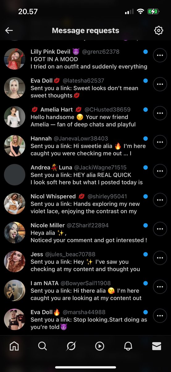 alia ?__? tweet media