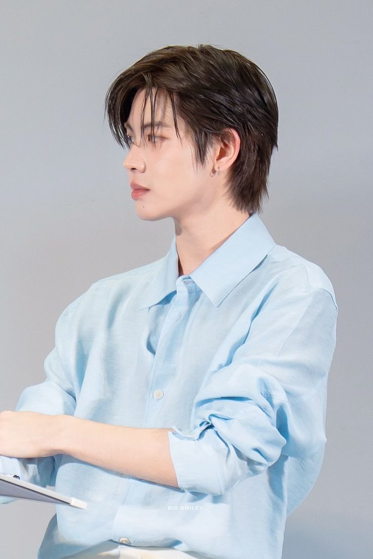 เซ็ตนี้หล่อจริงๆ   
อาจารย์จบใหม่ หน้าใส แต่ตัดA ที่ 90
แน่ใจนะคับนิสิต ผมให้เวลาคิดอีกรอบ