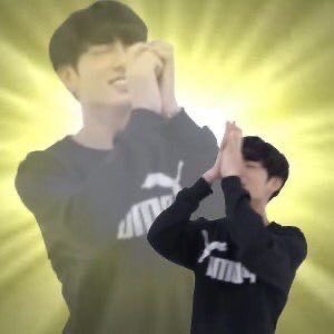 Luvi⁷ is seeing bangtan 🪭⊙⊝⊜ tweet media