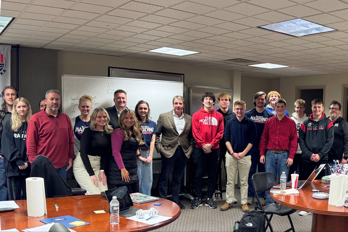 I’m grateful for the many volunteers who donated their time at our first campaign call night last week. Your passion and energy is what will keep our campaign‘s momentum going!