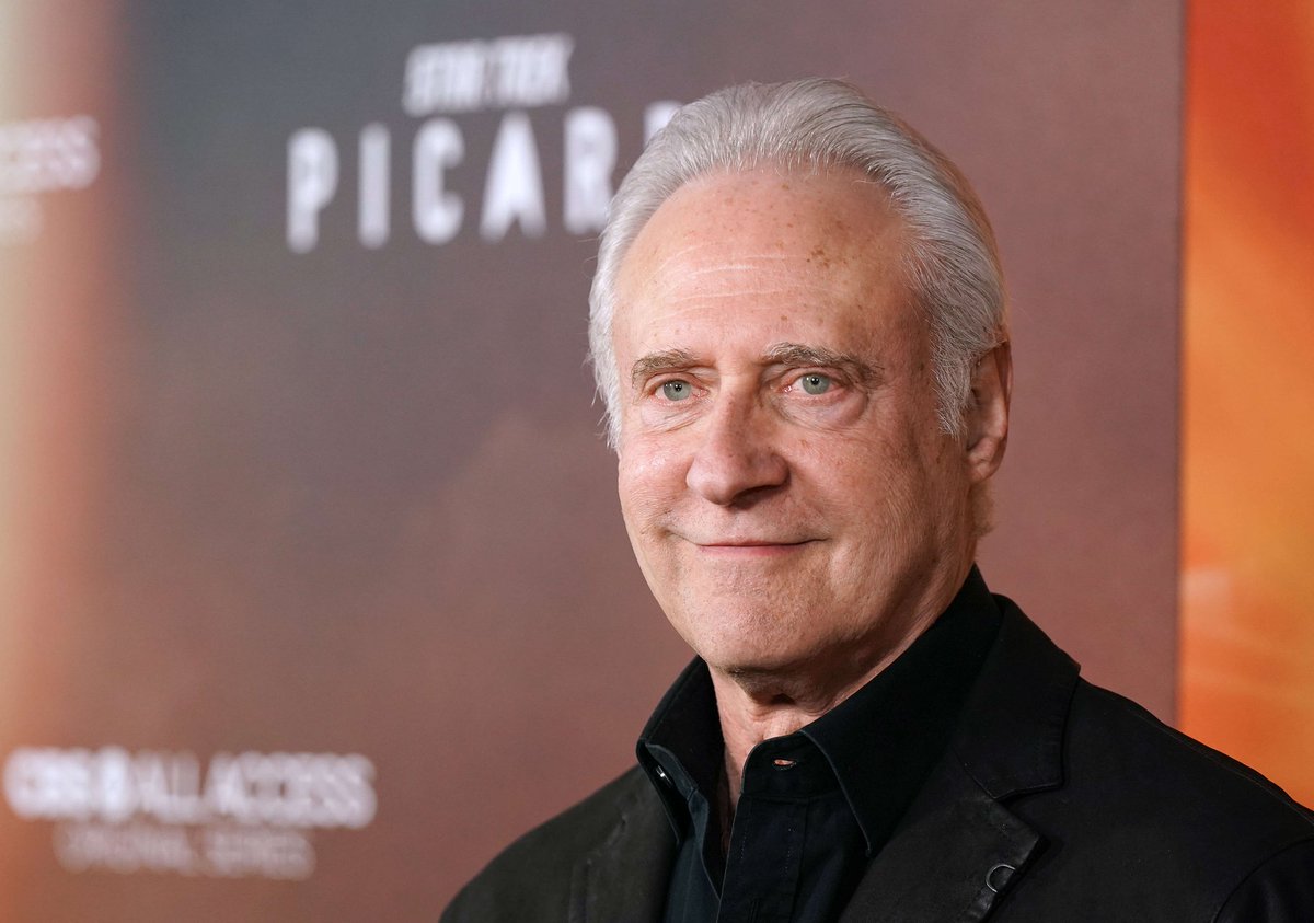 Happy birthday to Brent Spiner. Fun fact: Spiner didn’t just play Data, he also portrayed Data’s evil brother Lore, his “father” Dr. Noonien Soong, and prototype android B-4. One actor, a whole android family 🤖