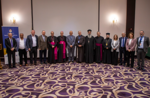 وزير السياحة والآثار يفتتح ورشة عمل متخصصة لتأهيل الأدلاء السياحيين في مجال الحج المسيحي في الأردن 