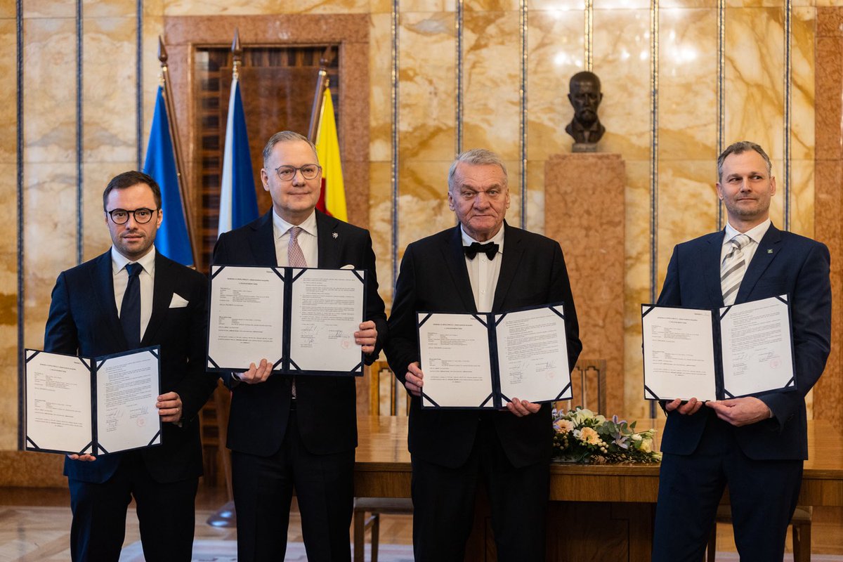 Bohuslav Svoboda, primátor hl. m. Prahy tweet media