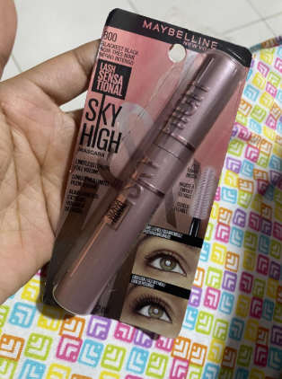 ItalyEstes's tweet photo. NEW SHADES. SKY-HIGH LASHES 🚀✨
 Maybelline Sky High Mascara
🔥 33% OFF — only $9.39 👉 :https://t.co/IRp3xMIfmT

#AmazonDeals #Maybelline #SkyHighMascara #MakeupDeals #BeautyFinds #MascaraLovers #MakeupSale https://t.co/YTPw18LhFM