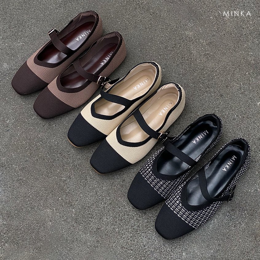 casyneraa's tweet photo. comfort flatshoes edition🩰

a thread https://t.co/9LfkXVaIXn