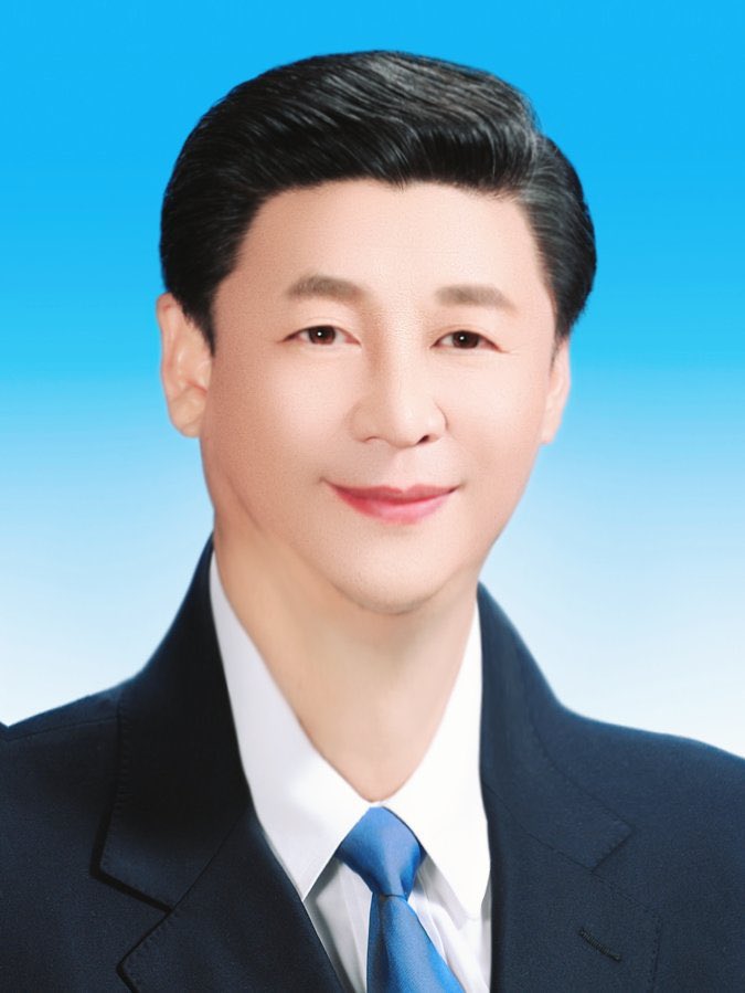 年轻的200斤总书姬，🇨🇳中国人有福了😁