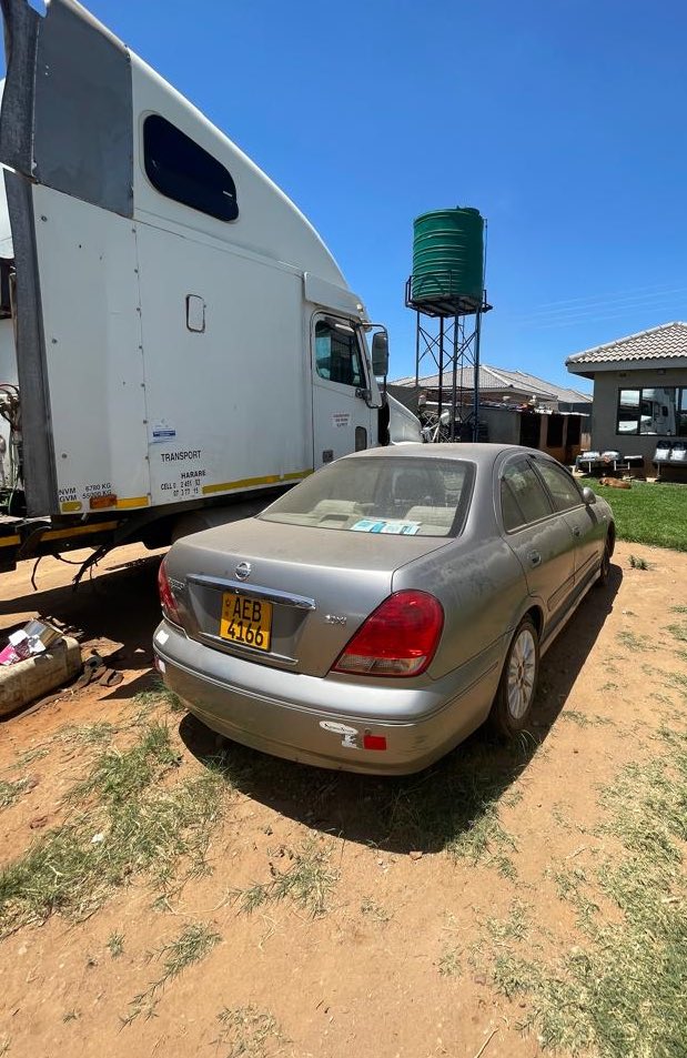 DillenMasawi's tweet photo. Finally selling. Limited runner Bluebird 2.0 XJ facelift. No middle man 1 owner since import. Failing to start sometimes. Error codes indicate it has a fuel system issue with  D4 pump. Car last ran in 2025.  Has sunburn Zinara owes 100.offers kuseri as long as isiri below 15 😂😂 https://t.co/2QPUtsrrdD