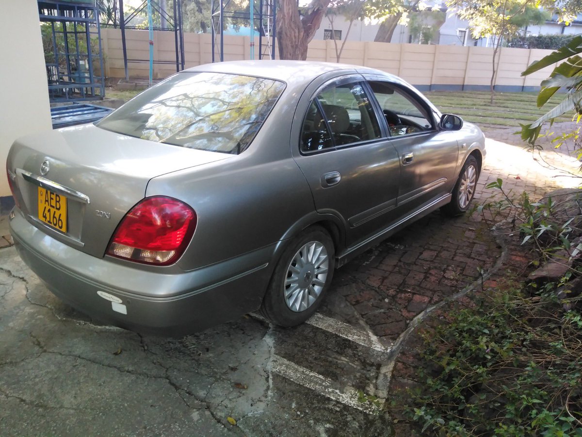 DillenMasawi's tweet photo. Finally selling. Limited runner Bluebird 2.0 XJ facelift. No middle man 1 owner since import. Failing to start sometimes. Error codes indicate it has a fuel system issue with  D4 pump. Car last ran in 2025.  Has sunburn Zinara owes 100.offers kuseri as long as isiri below 15 😂😂 https://t.co/2QPUtsrrdD