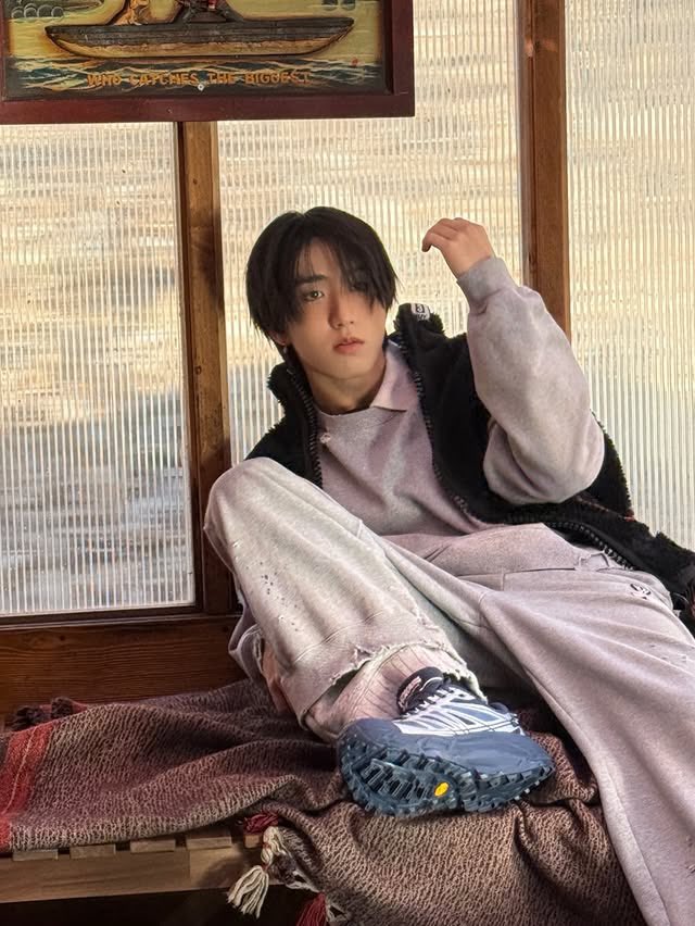 Han. (@pweterhan) on Twitter photo 