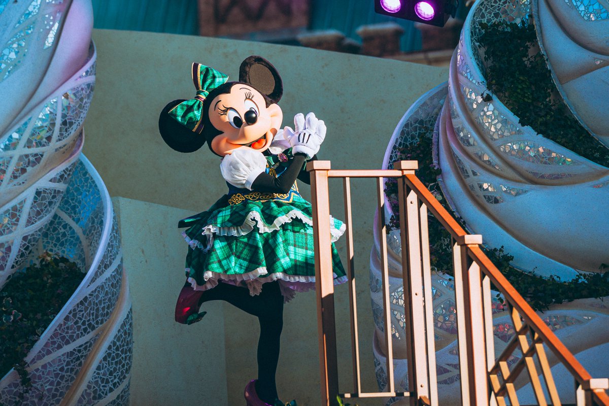 ダンス・ザ・グローブ！』のミニーちゃん衣装がとても好きかもしれない