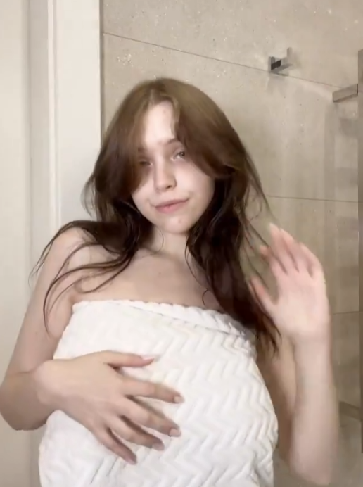 cdn.videy.co/2a7939d01.mp4
video.twimg.love/amplify_video/…