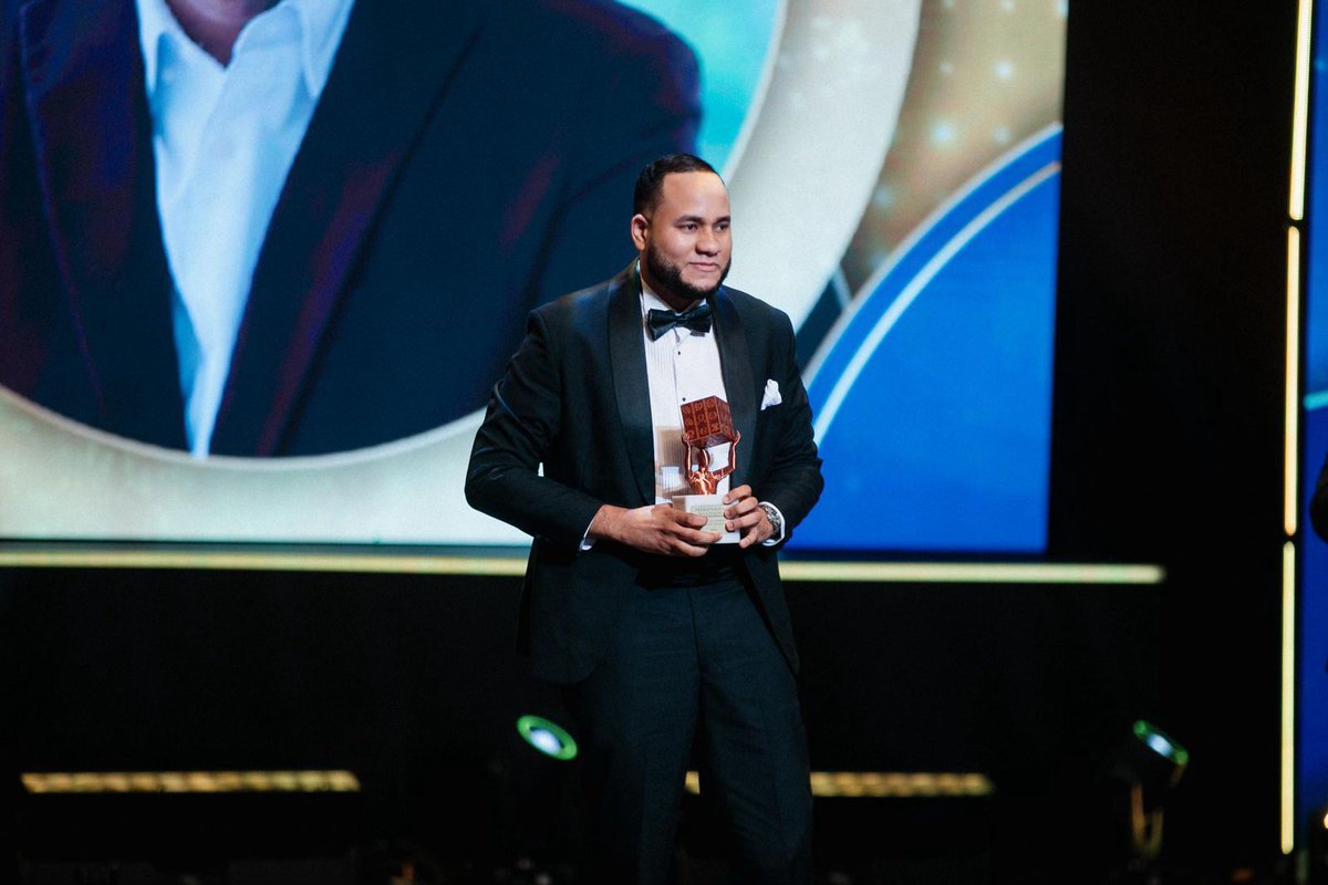 El regidor Michael Matos recibe el Premio Nacional de la Juventud dlvr.it/TQjNbC #NDigital