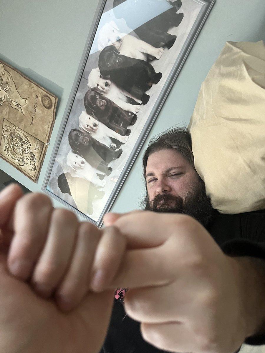 DT Saranya (Professional Idiot) tweet media