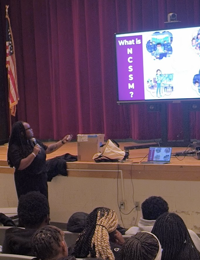 stepup_NCSSM's tweet photo. Recently, Step Up to STEM traveled with @NCSSMAdmissions to Halifax County! Thank you to @EnfieldSteam &amp; to Ms. Linautica Hardy for hosting us! We are grateful to have had the opportunity to connect with the students and staff and share information about our school and programs. https://t.co/WbIT5MqNME