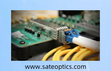 sateOptics's tweet photo. Why transceivers that pass lab tests struggle in production networks❓

In the lab, transceivers are tested to answer one question:

“Does it work?”

In production, the question becomes:

“Does it keep working every day?”

#sfp #transceivers #10km #40km #80km #opticalmodules https://t.co/gLefFT3SCo
