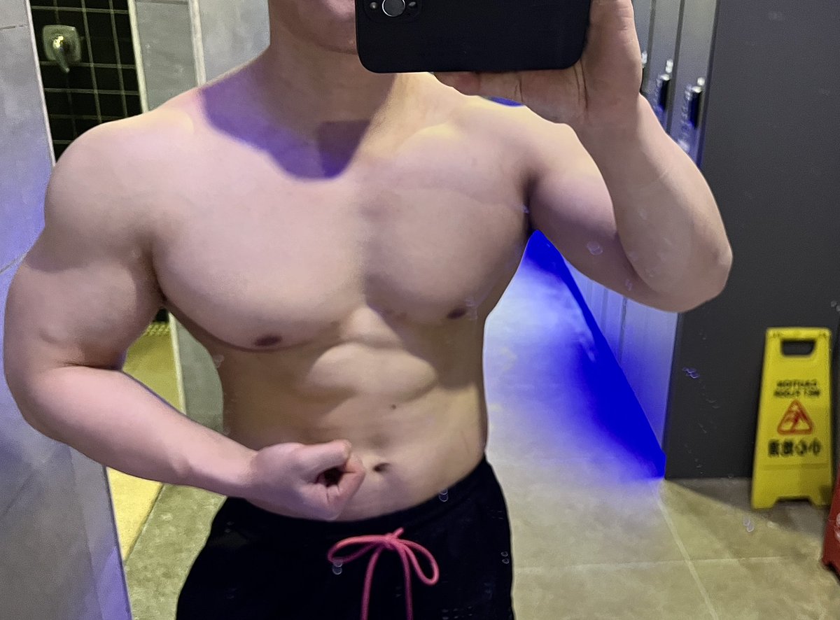 Andrebyf's tweet photo. 胸卡 #昆明教练 
保持帅气 https://t.co/1jwvi1ak3O