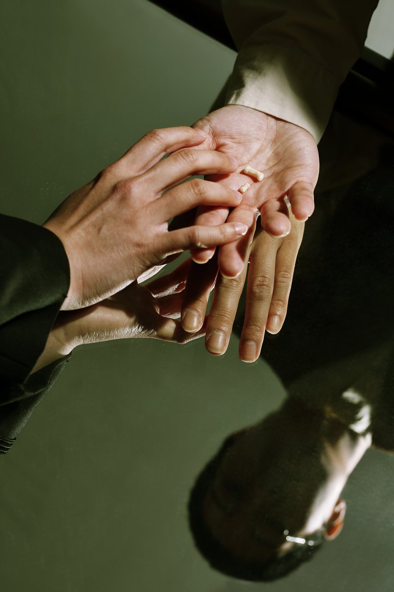 『 小指の骨 』