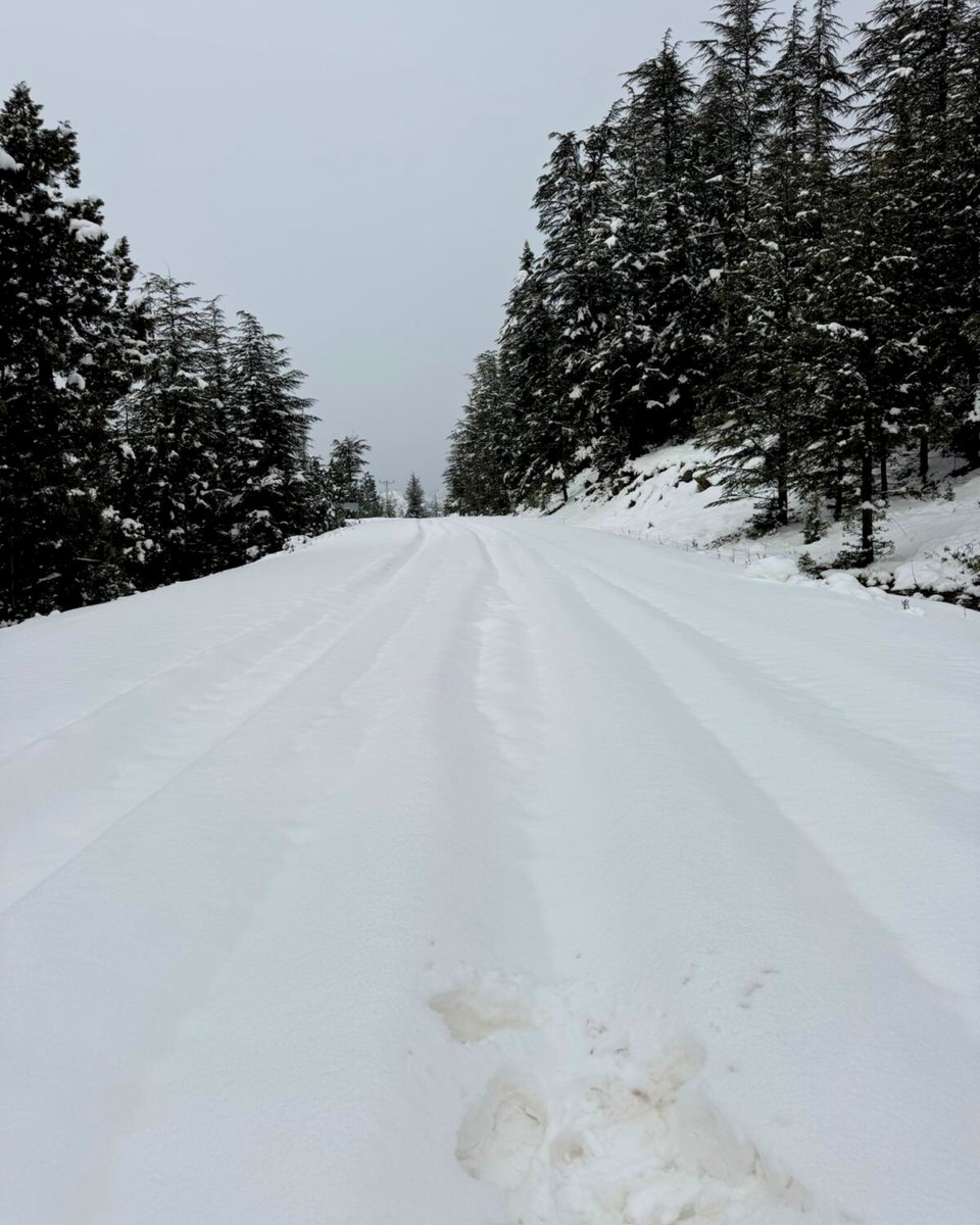 Gevenli Beli Karamıklı yolu istikametinde kar nedeniyle kapanan yol, yapılan çalışmaların ardından ulaşıma açılmıştır. 
Her şey İbradımız için