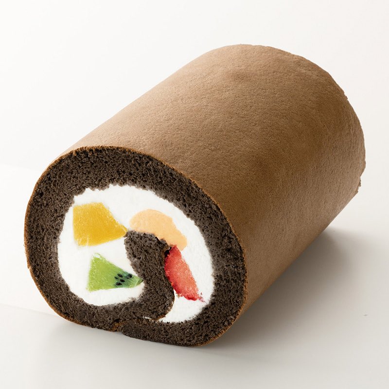 gomocchi's tweet photo. シャトレーゼの恵方巻きがすごい

ビニール剥がす時にチョコ膜が付いてきちゃうので注意だ https://t.co/chexBypNTQ