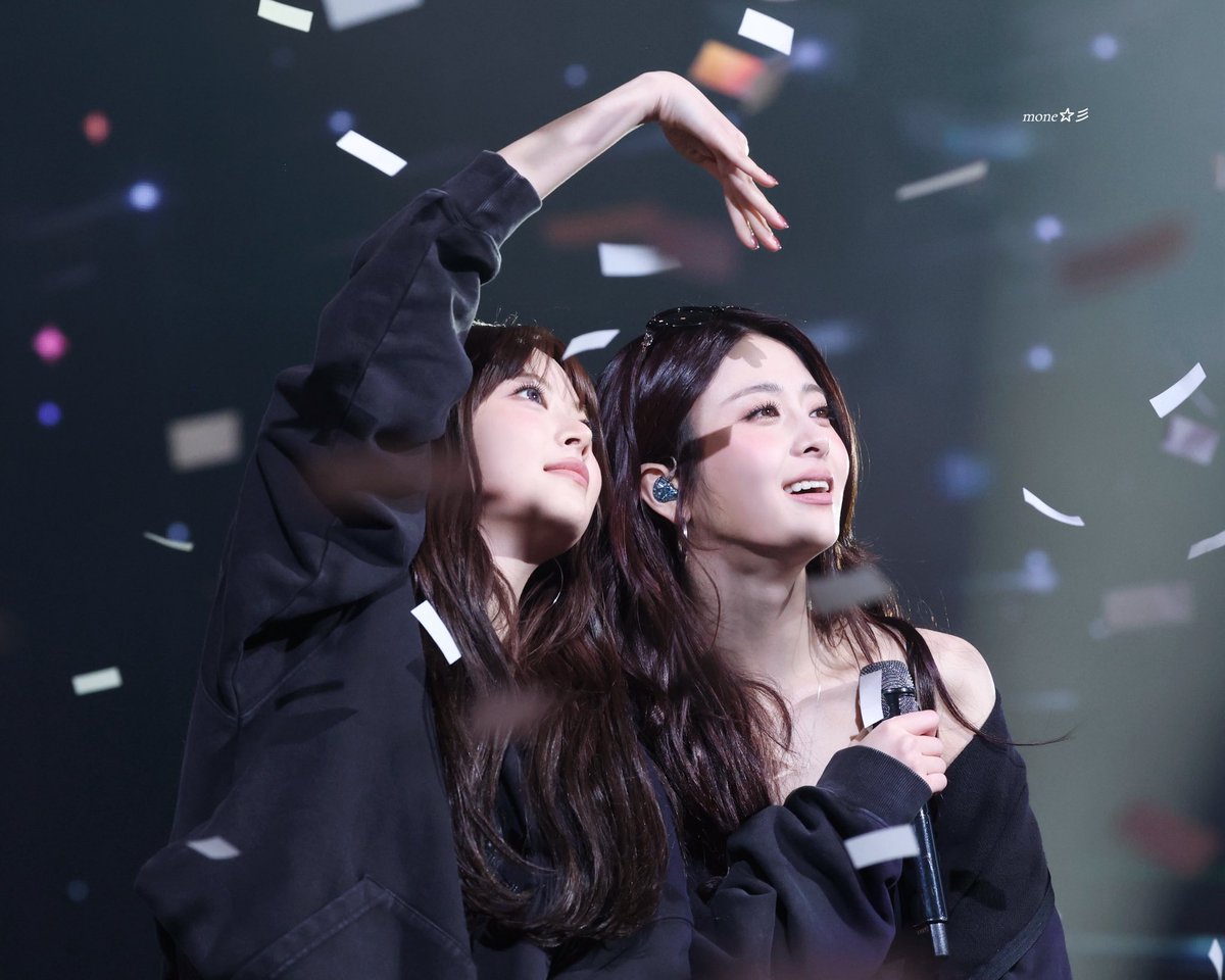 ‎^_-☆ tweet media