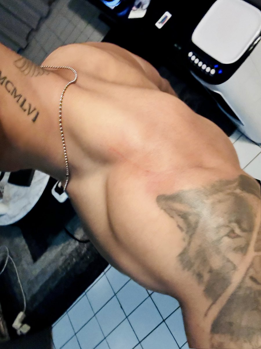 akilwolfpire tweet media