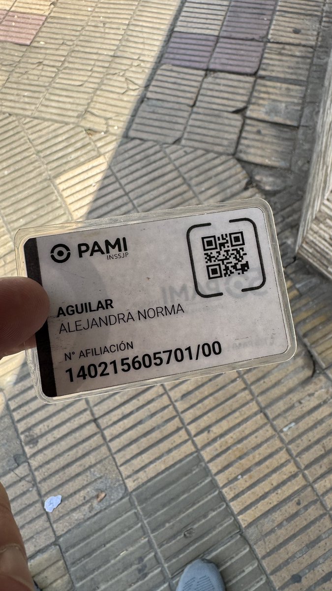 peladoMariano72's tweet image. Buen día ! Haciendo trámites en Morón, provincia de Buenos Aires encontré este carnet del PAMI en la calle ! Lo dejaré en una sede del mismo de esta ciudad (calle Uruguay 353 / 355 Morón) !
Que X haga su magia y le sea restituido a su dueño ! Nos vemos ! 🙏🫂💪
RT