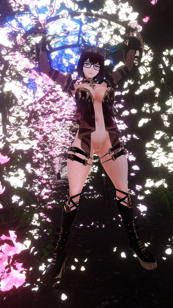 SubbyHyper tweet media