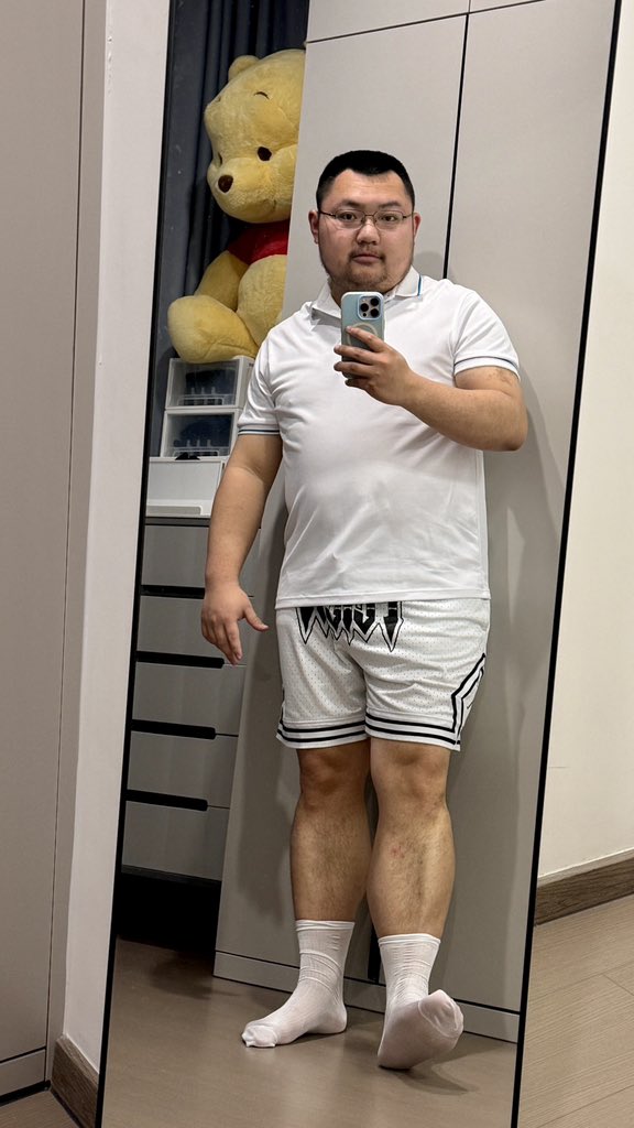 小九、 tweet media