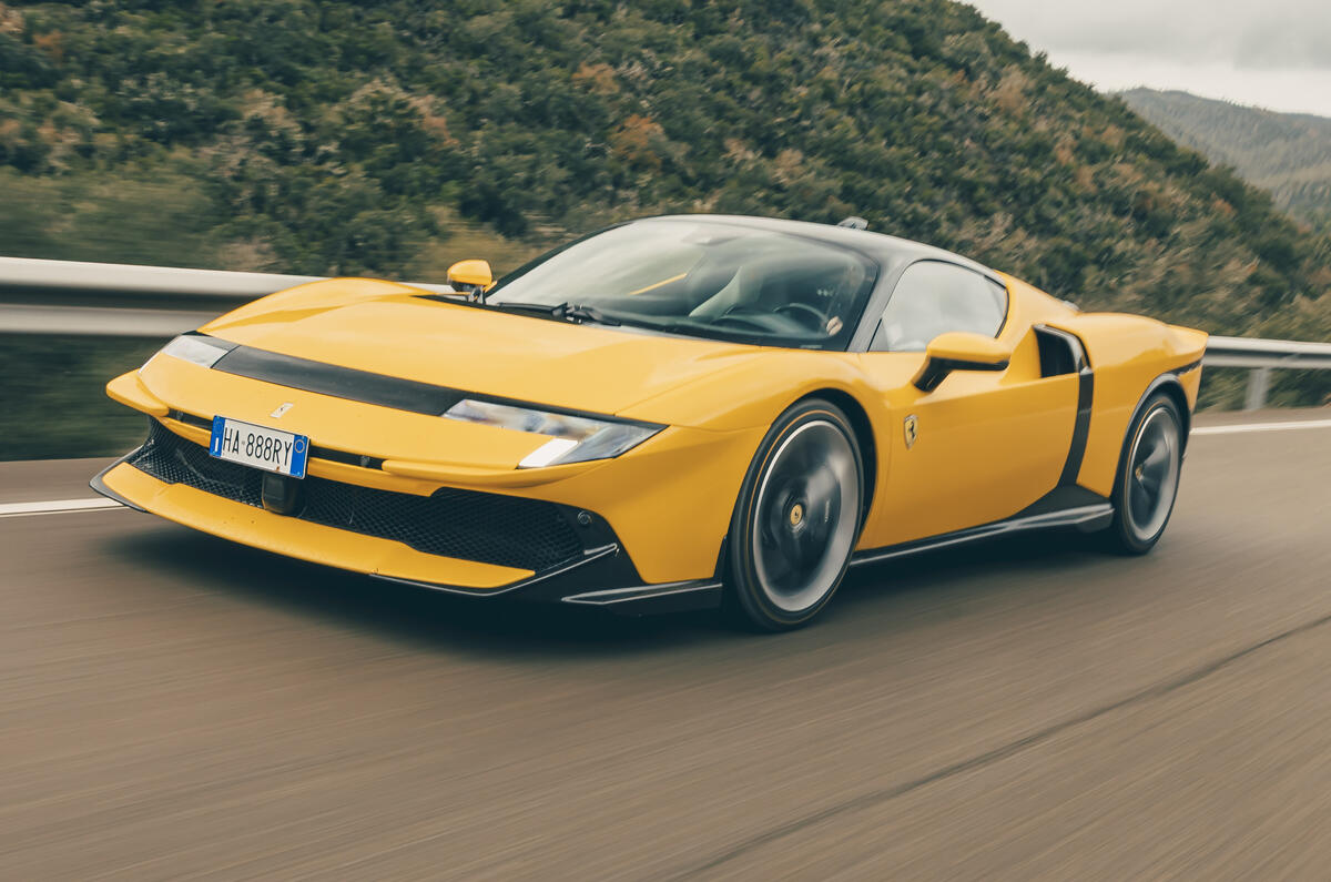 Autocar tweet media