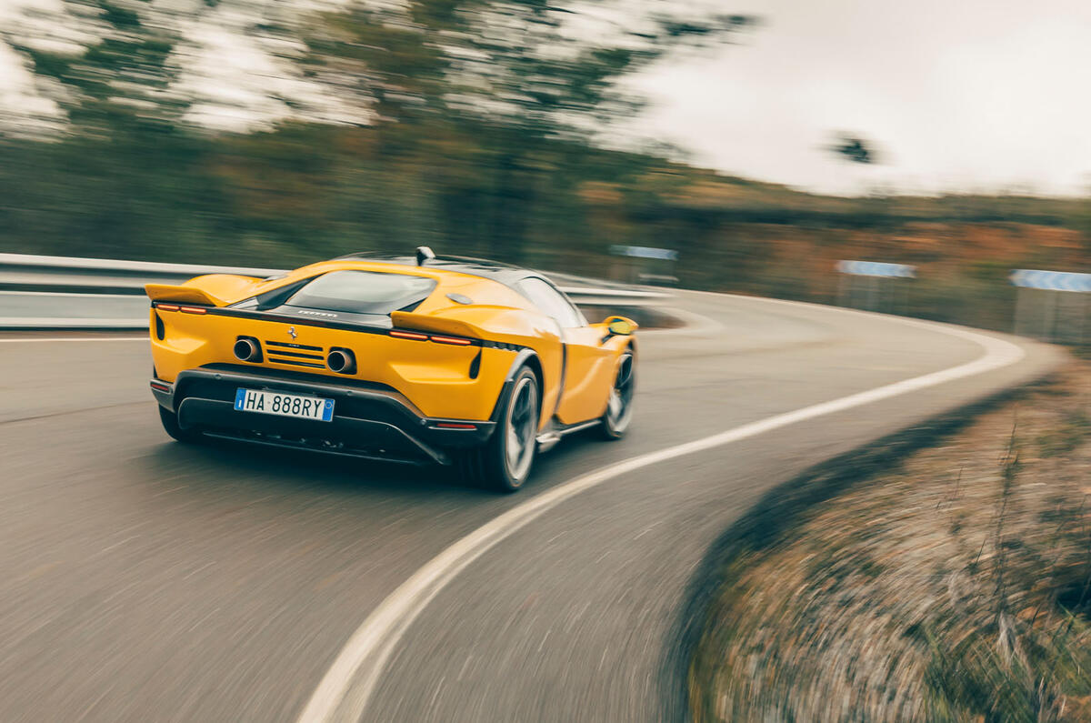 Autocar tweet media