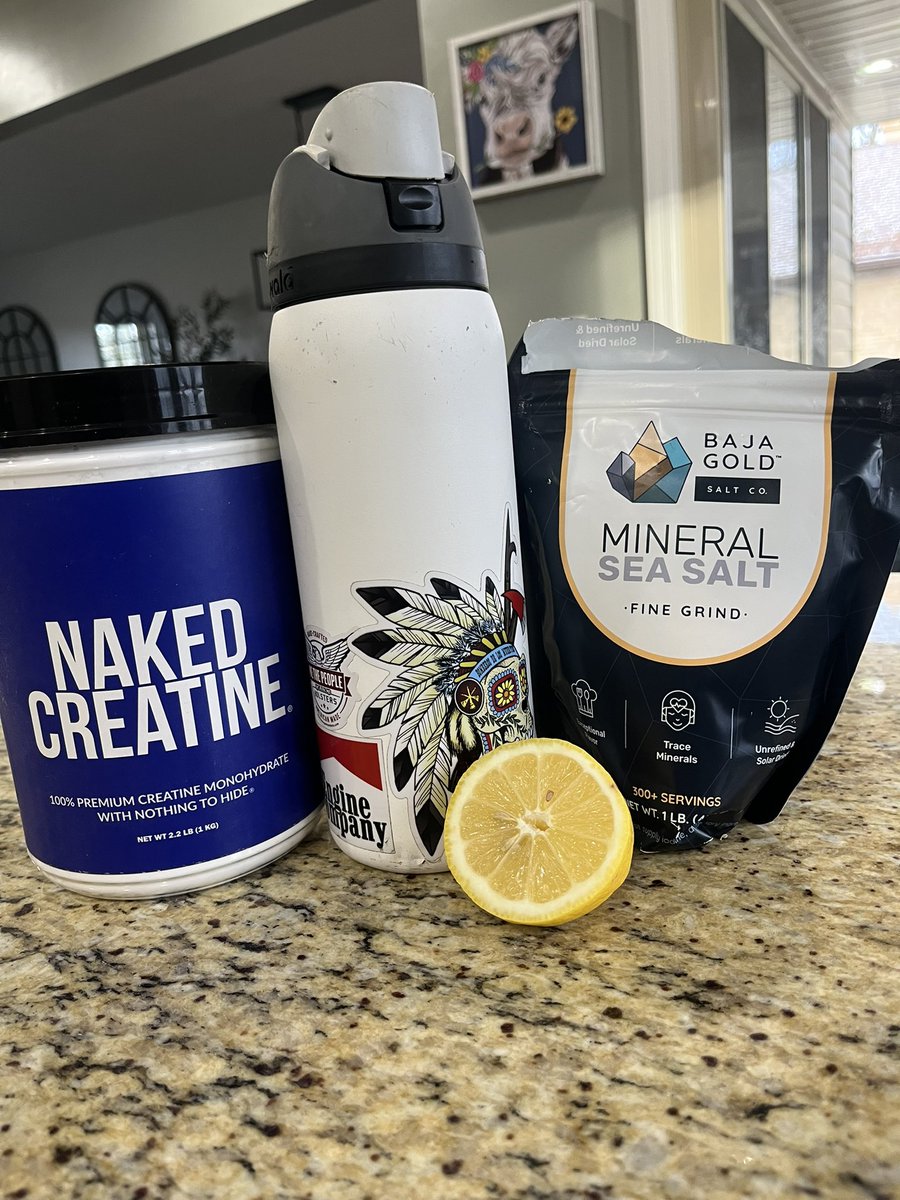 rapugh7's tweet photo. Morning Hydration https://t.co/qXy5i7UJX8