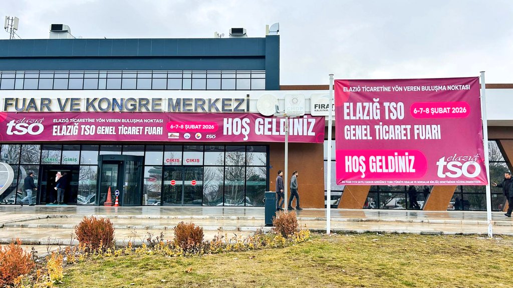 karabulutmm's tweet photo. Elazığ TSO Genel Ticaret Fuarı kapılarını açıyor...
@elazigtso
#Elazığfuar https://t.co/7COGBxqojb