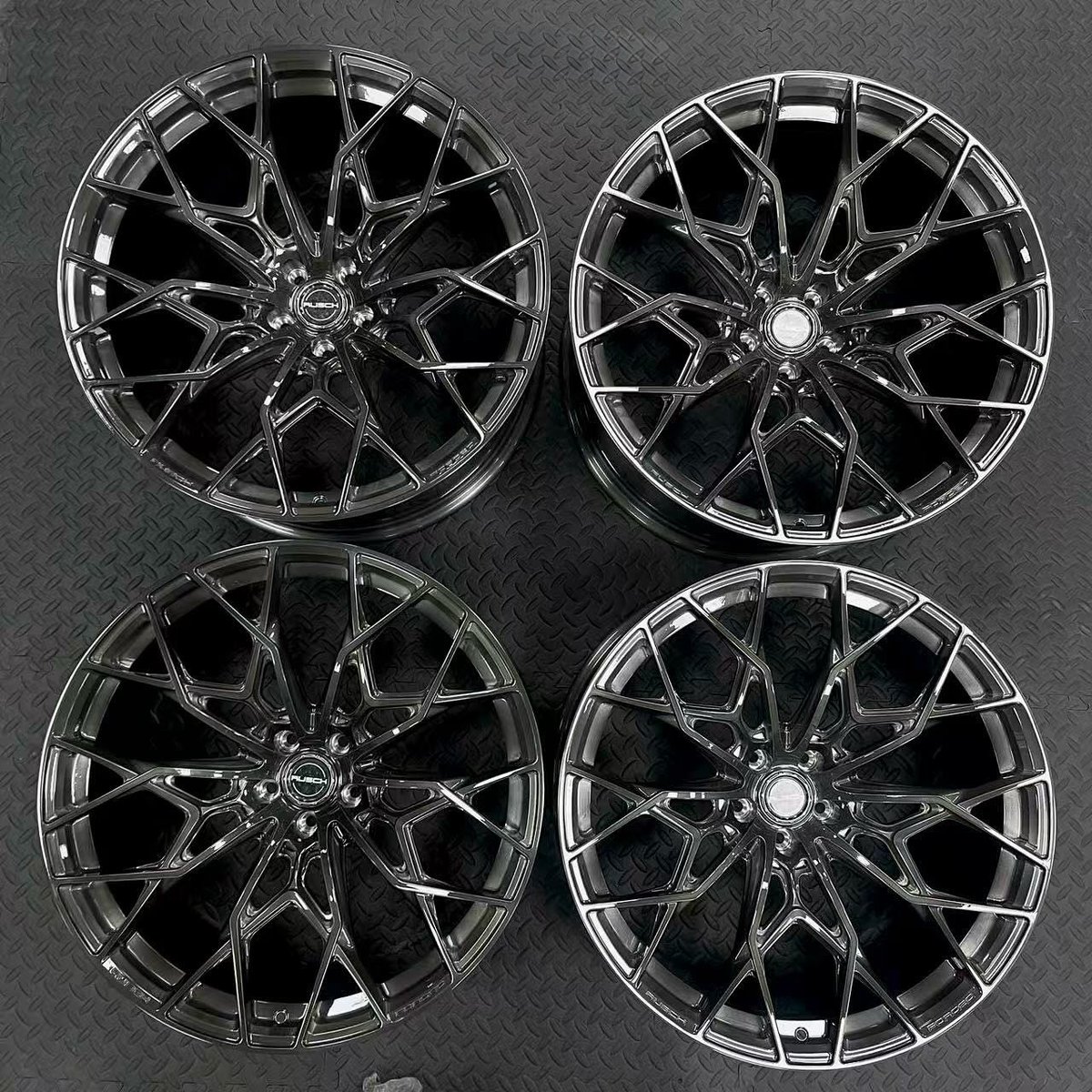 Диски | Шины | Тюнинг | RaenWheels.ru tweet media